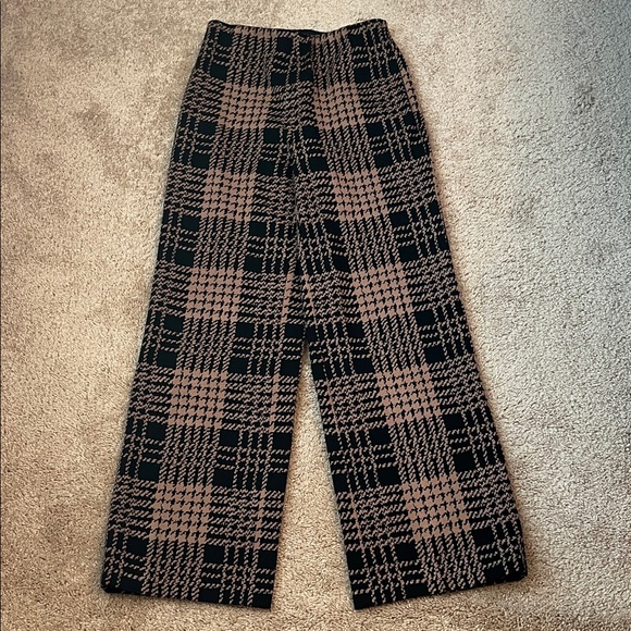 Luisa Spagnoli Pants - Picture 2 of 12